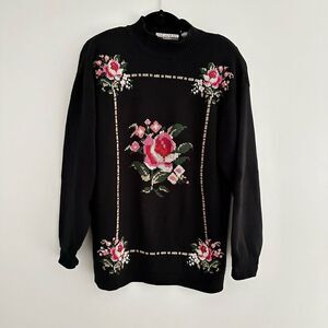China Wear by Morsly Womens Floral Roses Pullover Sweater size Small